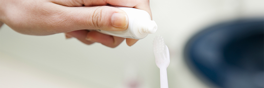 3つの方法で歯にフッ素を作用させる